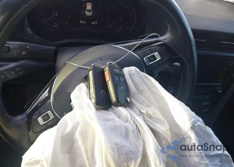 2021 Volkswagen Passat 2.0T R-Line from USA, damaged, VIN 1VWMA7A37MC011370